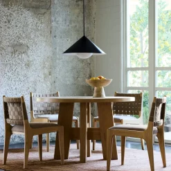 Putnam Round Dining Table & Chairs Set