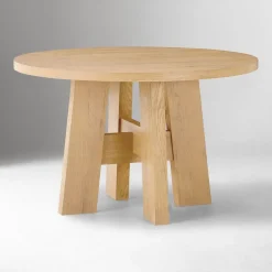 Putnam Round Dining Table & Chairs Set
