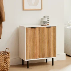 Quinn Cabinet (27")