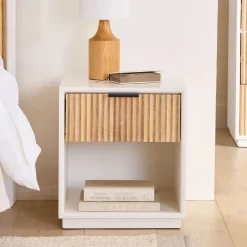 Quinn Open Nightstand (17”)