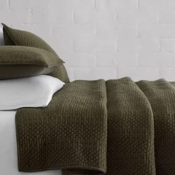 Reflections Matelasse Quilt & Shams
