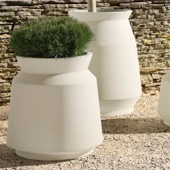 Remmi Ficonstone Indoor/Outdoor Planters