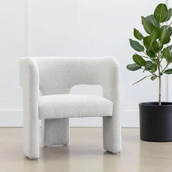 Rewe Lounge Chair