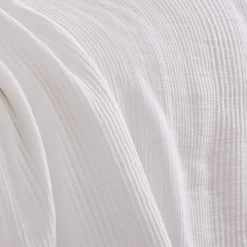 Ribbed Blanket