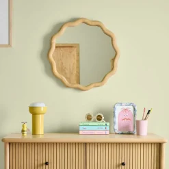 Round Wavy Wood Wall Mirror (18"– 26")