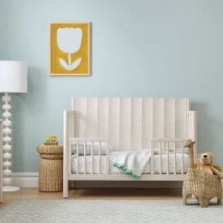 Scalloped 4-in-1 Convertible Crib