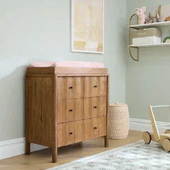Scalloped Narrow Dresser with Removable Topper (35")