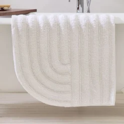 Shaped Swirl Bath Mat