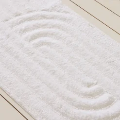 Shaped Swirl Bath Runner