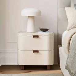 Shea High-Gloss Enameled Lacquer Nightstand (20")