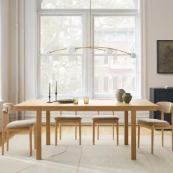 Siobhan Oak Extendable Dining Table (60"–98")