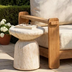 Starkville Outdoor Side Table (19")
