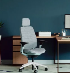 Steelcase Series™ 2 Office Chair w/ Headrest