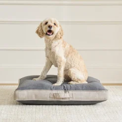 Sunbrella® Indoor/Outdoor Flat Two Tone Pet Bed