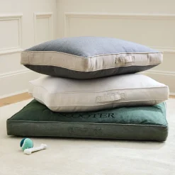 Sunbrella® Indoor/Outdoor Flat Two Tone Pet Bed