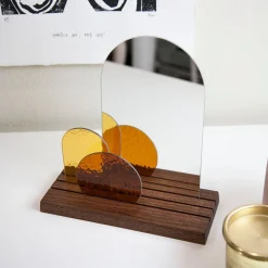 SZKLO Glass Look At Me Mirror Stand