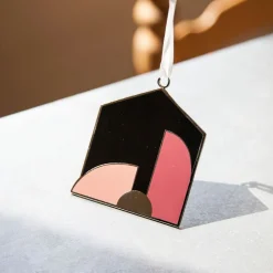 SZKLO Glass Modern Nativity Ornament - Rogue