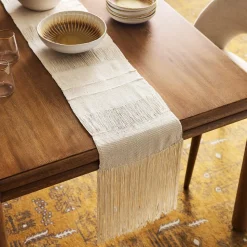 TALLO de OLIVO Threads Table Runner
