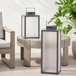 Traditional Aluminum Lantern