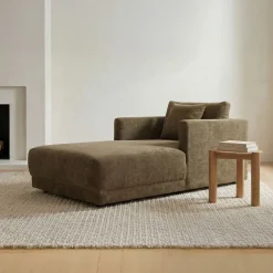 Vaila Side Table (22")