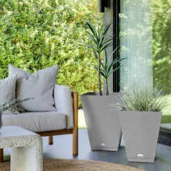 Veradek Nobleton Indoor/Outdoor Planter