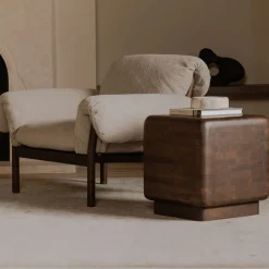 Vylah Side Table (20")