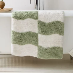 Wavy Blocks Bath Mat