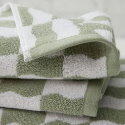 Wavy Blocks Towel Sets