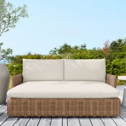 Westport Wicker Outdoor Daybed (66")
