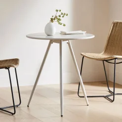 Wren Indoor/Outdoor Bistro Table (28")