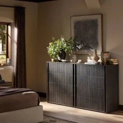 Zahra 8-Drawer Dresser (75")